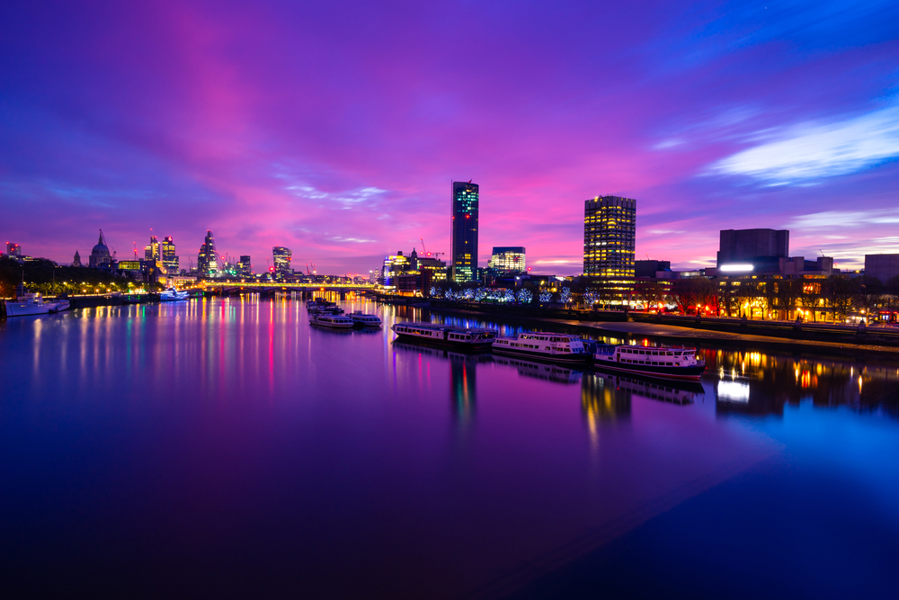 city-guide-nightlife-in-central-london-pass-the-keys-book-direct